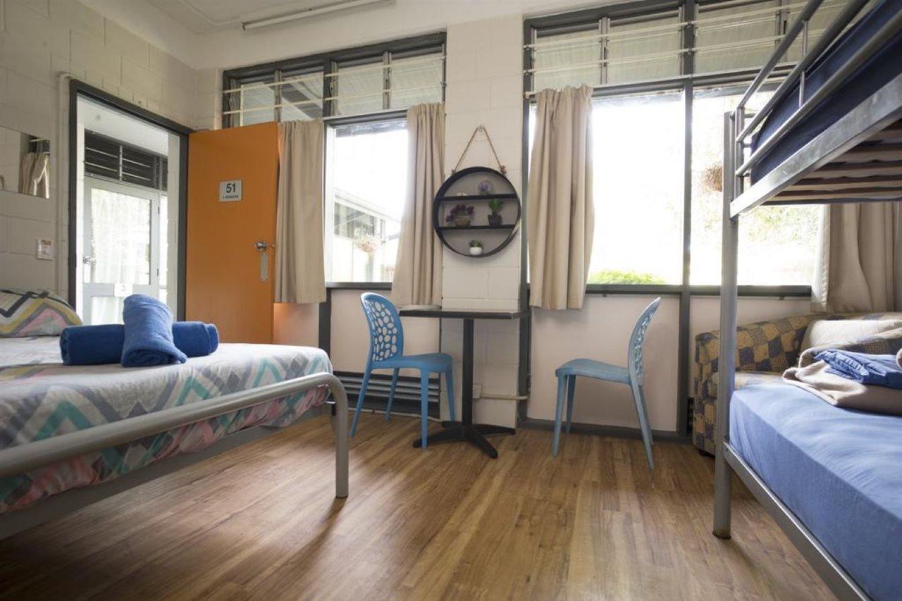 Yha Coolangatta Gold Coast Hostel Exterior photo