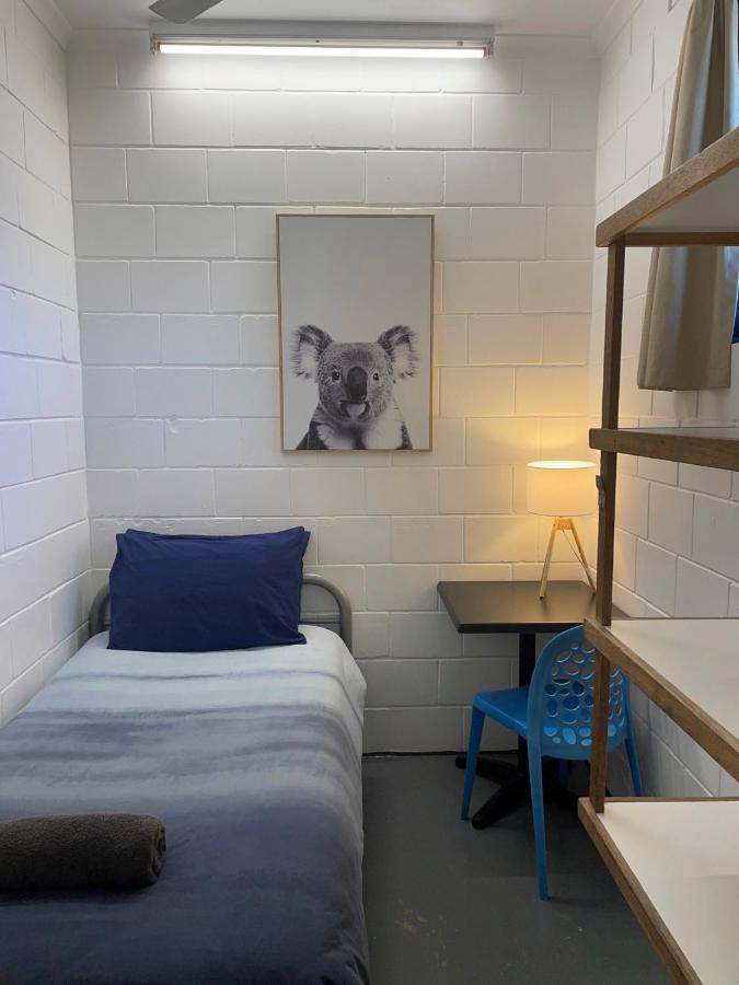 Yha Coolangatta Gold Coast Hostel Exterior photo