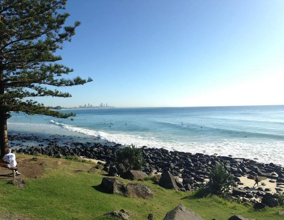 Yha Coolangatta Gold Coast Hostel Exterior photo